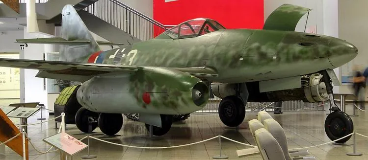 Representative view of Messerschmitt Me 262.